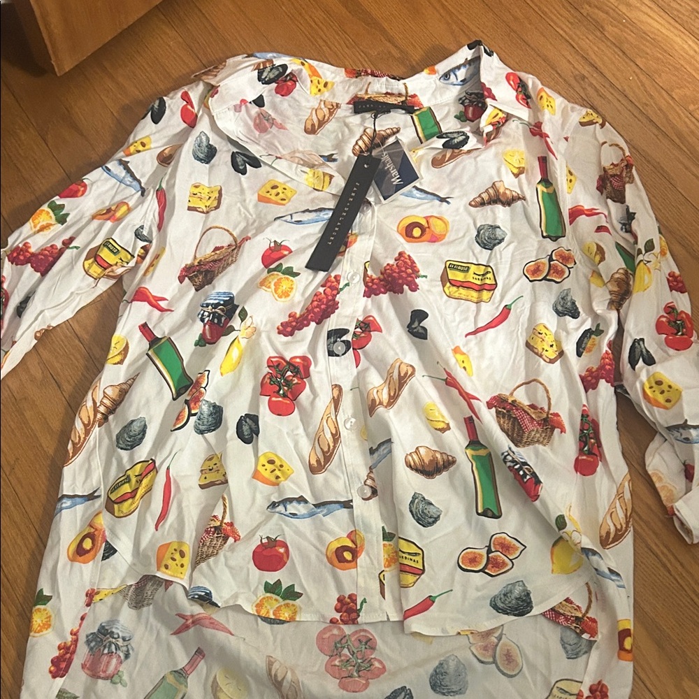 Button Up Food Top